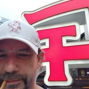 Meet your Posher, Ladon